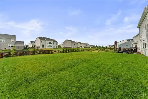 Exterior - 7082 Birkdale Dr, Hamilton Township, OH 45039 photo 3 of 6