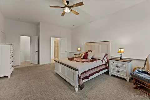 Bedroom - 7082 Birkdale Dr, Hamilton Township, OH 45039 photo 4 of 6