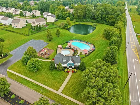 View/Area - 7082 Birkdale Dr, Hamilton Township, OH 45039 photo 4 of 5