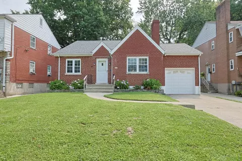 1132 Betty Ln, Cincinnati, OH 45238