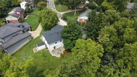 View/Area - 8702 Appleknoll Ln, Cincinnati, OH 45236 photo 4 of 4