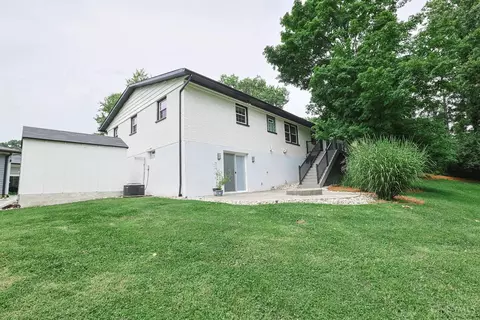 Exterior - 8702 Appleknoll Ln, Cincinnati, OH 45236 photo 12 of 12
