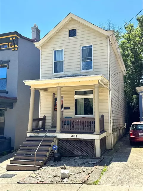 Exterior - 461 Warner St, Cincinnati, OH 45219 photo 2 of 8