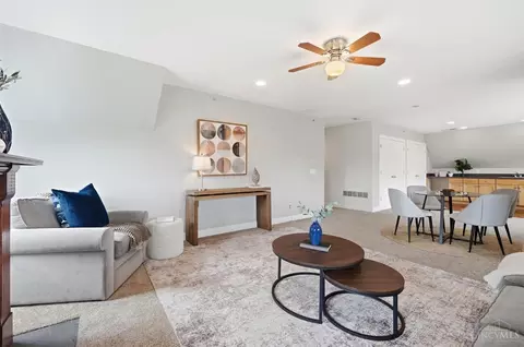 Living - 2333 Upland Pl, Cincinnati, OH 45206 photo 12 of 12