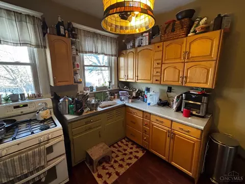 Kitchen - 4110 Jerome Ave, Cincinnati, OH 45223 photo 1 of 3