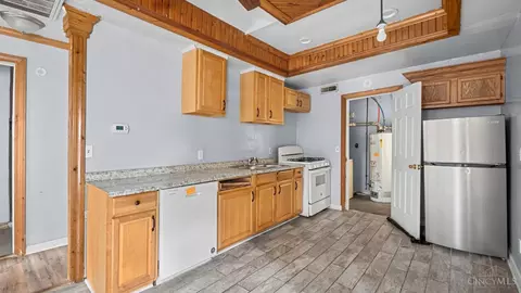 Kitchen - 6264 Simpson Ave, Cincinnati, OH 45224 photo 1 of 1
