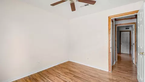 Bedroom - 6264 Simpson Ave, Cincinnati, OH 45224 photo 7 of 9