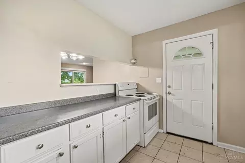 Kitchen - 8633 Daly Rd, Cincinnati, OH 45231 photo 1 of 1