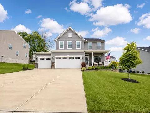 1360 Autumn Ridge Dr, Lebanon, OH 45036