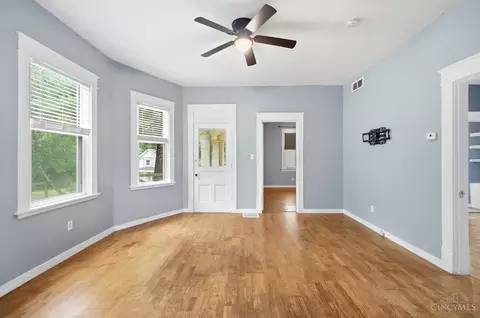 Living - 6184 Hillside Ave, Cincinnati, OH 45233 photo 3 of 3
