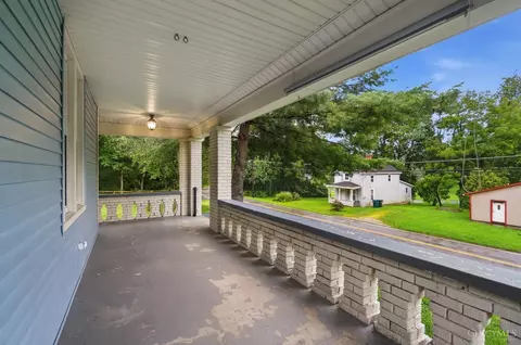 Exterior - 6184 Hillside Ave, Cincinnati, OH 45233 photo 4 of 22