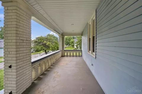 Exterior - 6184 Hillside Ave, Cincinnati, OH 45233 photo 3 of 22