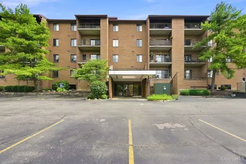 3004 Glenmore Ave, Cincinnati, OH 45238