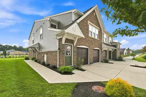 5870 Parkview Ln, Miami Twp, OH 45150