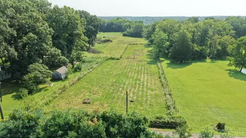 1000 Nixon Camp Rd, Turtle Creek Twp, OH 45054