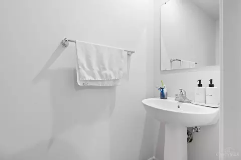 Bath - 6210 Molly Joy Ct, Morrow, OH 45152 photo 1 of 2