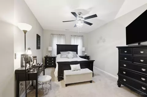Bedroom - 7464 Bridge Point Dr, Cincinnati, OH 45248 photo 1 of 6