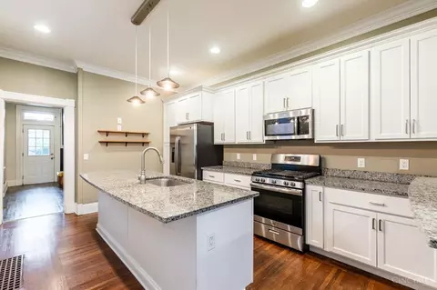 Kitchen - 4313 Beech Hill Ave, Cincinnati, OH 45233 photo 1 of 3