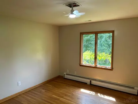 Bedroom - 821 Center St, Blanchester, OH 45107 photo 5 of 8