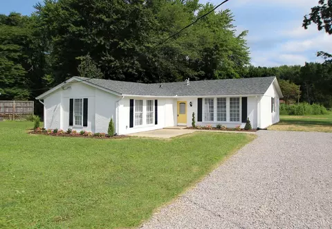 3658 State Route 125, Bethel, OH 45106