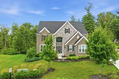 9907 Kensington Ln, Mason, OH 45040