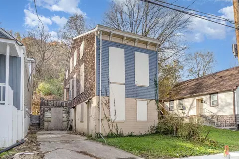 Exterior - 1817 Forbus St, Cincinnati, OH 45214 photo 2 of 4