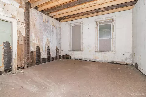 Bedroom - 1817 Forbus St, Cincinnati, OH 45214 photo 1 of 2