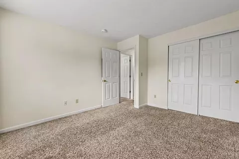 Bedroom - 4482 Mayhew Ave, Cincinnati, OH 45238 photo 4 of 5