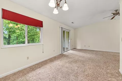 Living - 4482 Mayhew Ave, Cincinnati, OH 45238 photo 4 of 4
