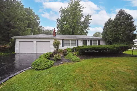 1127 Flick Ln, Batavia, OH 45103
