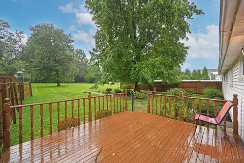 Exterior - 1127 Flick Ln, Batavia, OH 45103 photo 3 of 10