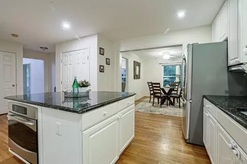 Kitchen - 4801 Forest Meadows Ct, Cincinnati, OH 45244 photo 3 of 5
