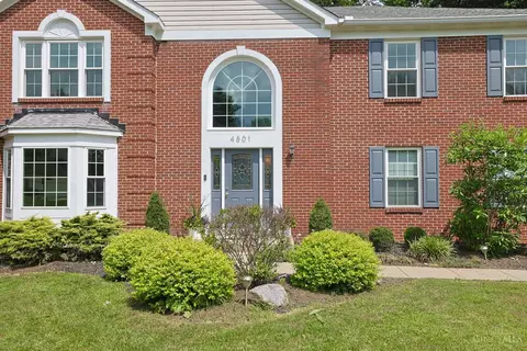 Exterior - 4801 Forest Meadows Ct, Cincinnati, OH 45244 photo 3 of 14