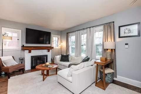 Living - 1636 Mears Ave, Cincinnati, OH 45230 photo 2 of 2