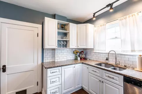 Kitchen - 1636 Mears Ave, Cincinnati, OH 45230 photo 1 of 1