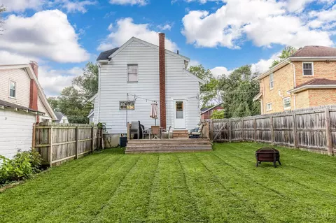 Exterior - 1636 Mears Ave, Cincinnati, OH 45230 photo 5 of 9