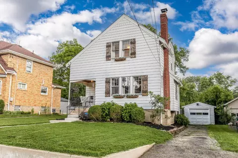 Exterior - 1636 Mears Ave, Cincinnati, OH 45230 photo 2 of 9
