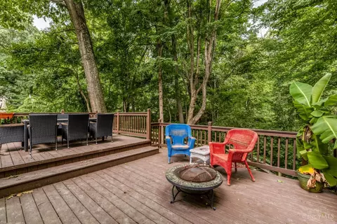 Exterior - 6320 Stirrup Rd, Cincinnati, OH 45244 photo 9 of 12