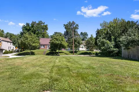 6505 Roe St, Cincinnati, OH 45227 photo 4