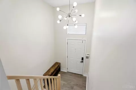 Entry Way - 1008 John St, Cincinnati, OH 45203 photo 1 of 5