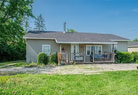 7393 Greenbush Rd, Somerville, OH 45064