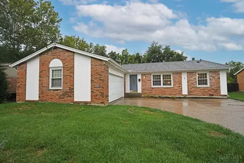 Exterior - 1925 Fullerton Dr, Cincinnati, OH 45240 photo 3 of 11