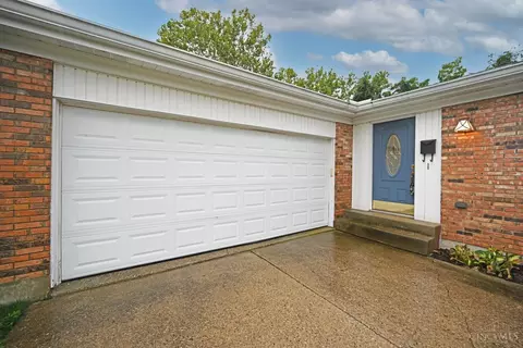 Exterior - 1925 Fullerton Dr, Cincinnati, OH 45240 photo 4 of 11