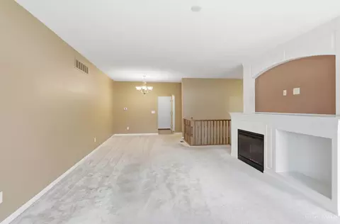 Living - 7886 Bridge Point Dr, Cincinnati, OH 45248 photo 1 of 12
