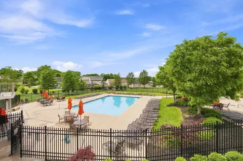 Exterior - 7886 Bridge Point Dr, Cincinnati, OH 45248 photo 8 of 8
