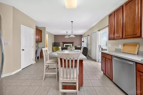 Kitchen - 926 Birch, Morrow, OH 45152 photo 2 of 3