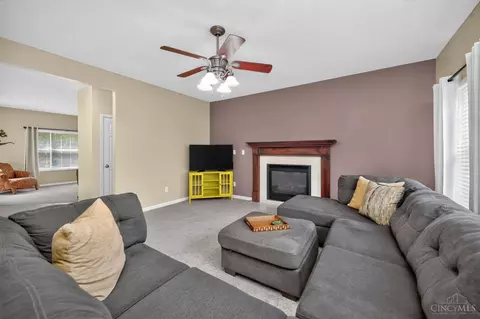 Living - 926 Birch, Morrow, OH 45152 photo 3 of 3