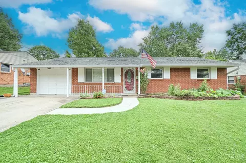 795 Castro Ln, Cincinnati, OH 45246