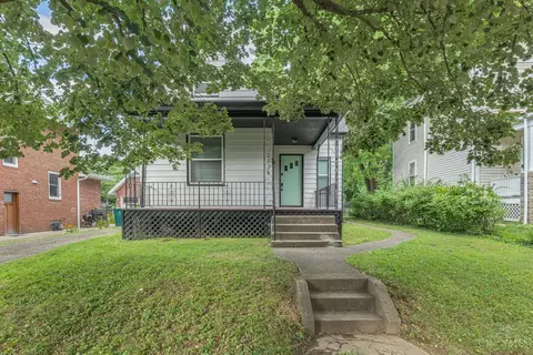 Exterior - 2728 Silverleaf Ave, Cincinnati, OH 45212 photo 7 of 8