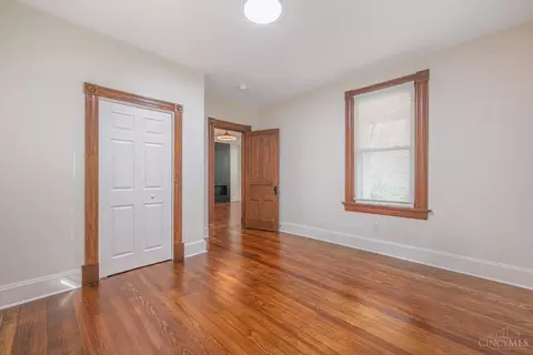 Bedroom - 2728 Silverleaf Ave, Cincinnati, OH 45212 photo 1 of 8